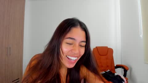 Snapshot of ariamontgomeryyy chatting on 02-25-25, 06:31 Aria Montgomery online show from 02-25-25, 06:31