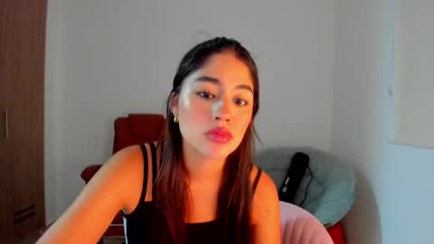 Snapshot of ariamontgomeryyy chatting on 03-10-25, 06:16 Aria Montgomery online show from 03-10-25, 06:16