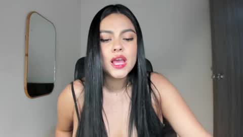 Snapshot of ariana__vega chatting on 03-09-25, 08:42 Ariana Vega IG arivegax1 TW arivegax1 online show from 03-09-25, 08:42