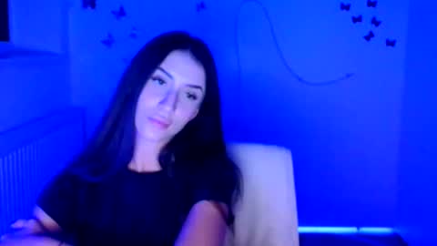 Snapshot of ariana_muur chatting on 11-10-25, 12:26 Ariana online show from 11-10-25, 12:26