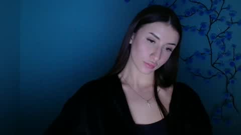 Snapshot of ariana_muur chatting on 01-15-26, 12:32 Ariana online show from 01-15-26, 12:32