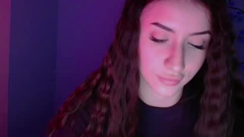 Snapshot of ariana_muur chatting on 01-16-26, 12:31 Ariana online show from 01-16-26, 12:31