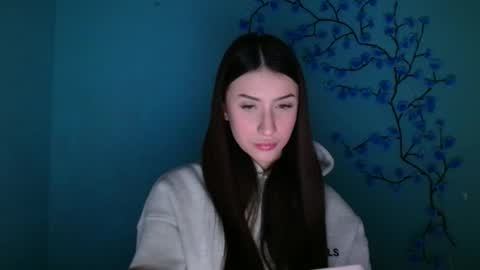 Snapshot of ariana_muur chatting on 02-05-26, 06:40 Ariana online show from 02-05-26, 06:40