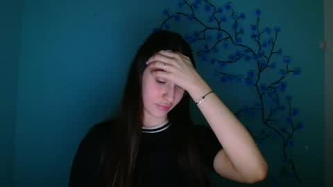 Snapshot of ariana_muur chatting on 02-07-26, 07:23 Ariana online show from 02-07-26, 07:23