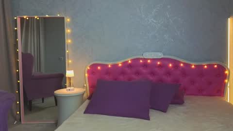 Snapshot of ariana_petite chatting on 01-13-25, 10:56 Ariana online show from 01-13-25, 10:56