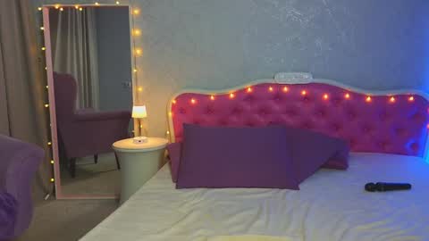 Snapshot of ariana_petite chatting on 01-20-25, 04:54 Ariana online show from 01-20-25, 04:54