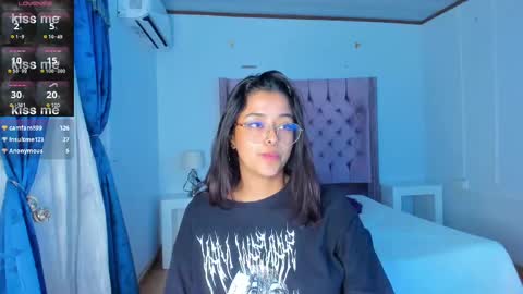 Ariana  online show from 12-10-24, 01:32