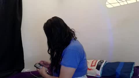 Snapshot of ariana_rodriguez_ chatting on 10-13-25, 08:53 Ariana Rodriguez trans Girl online show from 10-13-25, 08:53