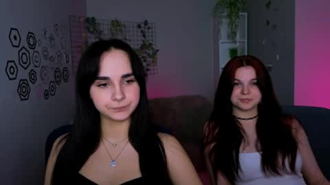 ariana_ross7 online show from 04-21-26, 09:48