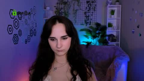 Snapshot of ariana_ross7 chatting on 06-09-26, 07:36 ariana_ross7 online show from 06-09-26, 07:36