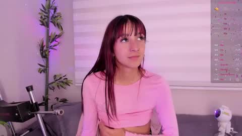 Snapshot of ariana_rosse__ chatting on 02-27-25, 09:04 Ariana online show from 02-27-25, 09:04