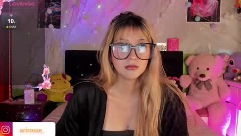 Snapshot of ariana_rosse__ chatting on 11-24-25, 10:37 Ariana online show from 11-24-25, 10:37