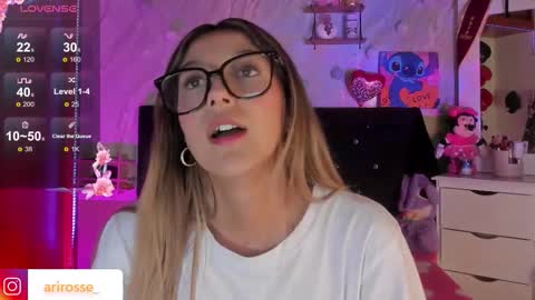 Snapshot of ariana_rosse__ chatting on 03-12-26, 02:50 Ariana online show from 03-12-26, 02:50