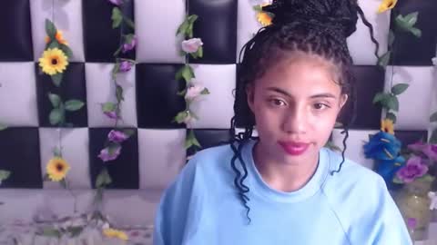 arianaa tompsoon online show from 01-04-25, 05:58