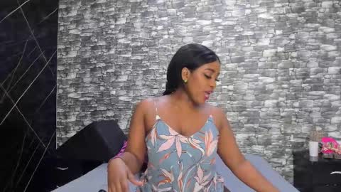 Ariana online show from 11-15-25, 12:02