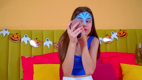 Snapshot of arianaallens chatting on 10-31-25, 06:25 Ariana online show from 10-31-25, 06:25