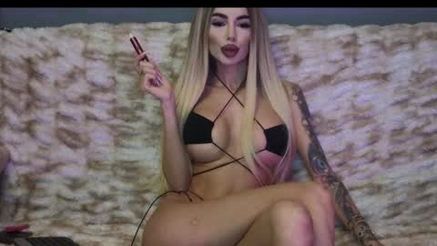 Ariana online show from 02-06-25, 08:56