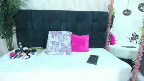 Ariana diosa online show from 10-06-25, 11:18