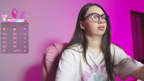 Snapshot of arianahot777 chatting on 01-11-26, 10:15 arianahot777 online show from 01-11-26, 10:15