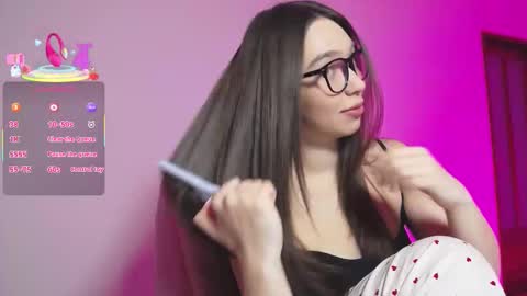 Snapshot of arianahot777 chatting on 02-13-26, 07:10 arianahot777 online show from 02-13-26, 07:10