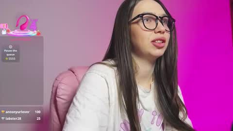 Snapshot of arianahot777 chatting on 03-06-26, 08:38 arianahot777 online show from 03-06-26, 08:38