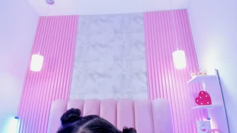 Snapshot of arianarougee chatting on 06-24-26, 04:22 ArianaRougee online show from 06-24-26, 04:22