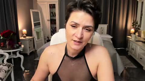 Snapshot of arianasage_ chatting on 02-18-25, 02:49 Ana online show from 02-18-25, 02:49