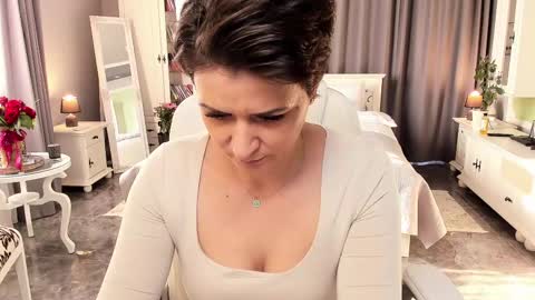 Snapshot of arianasage_ chatting on 02-22-25, 01:13 Ana online show from 02-22-25, 01:13