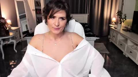 Ana online show from 11-07-25, 05:02