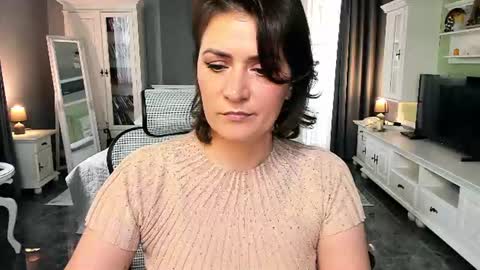 Ana online show from 07-10-26, 01:36