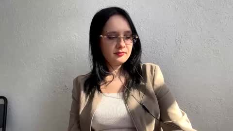 Kira online show from 03-14-26, 09:04