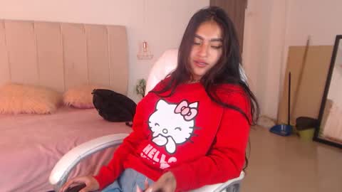 Snapshot of arianna_03 chatting on 09-10-25, 08:20 ARIANNA online show from 09-10-25, 08:20