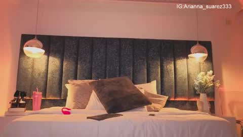 Snapshot of arianna_suarez1 chatting on 11-11-25, 07:58 Arianna online show from 11-11-25, 07:58