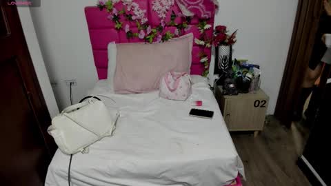 A R I A N N A  online show from 11-07-25, 11:54