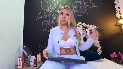 A R I A N N A  online show from 11-11-25, 12:27