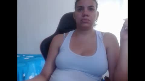 Snapshot of ariannaloovel chatting on 01-04-25, 05:26 ariannaloovel online show from 01-04-25, 05:26