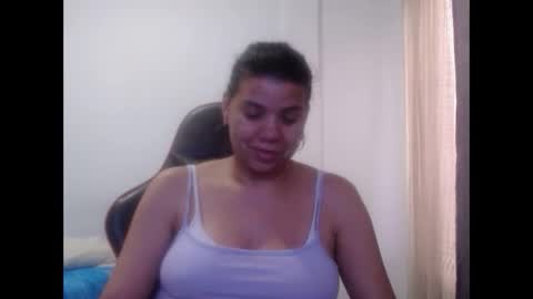Snapshot of ariannaloovel chatting on 01-07-25, 10:19 ariannaloovel online show from 01-07-25, 10:19