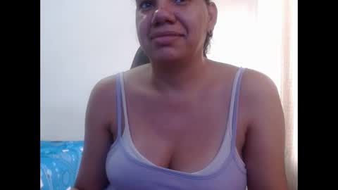 Snapshot of ariannaloovel chatting on 01-10-25, 05:56 ariannaloovel online show from 01-10-25, 05:56