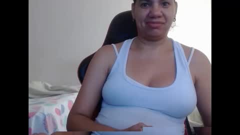 Snapshot of ariannaloovel chatting on 01-22-25, 05:49 ariannaloovel online show from 01-22-25, 05:49