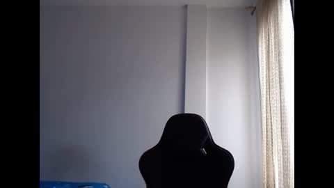 Snapshot of ariannaloovel chatting on 02-12-25, 06:30 ariannaloovel online show from 02-12-25, 06:30