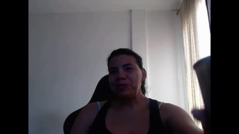 Snapshot of ariannaloovel chatting on 02-14-25, 06:40 ariannaloovel online show from 02-14-25, 06:40
