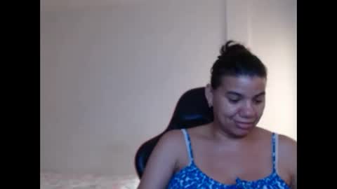 Snapshot of ariannaloovel chatting on 02-27-25, 09:25 ariannaloovel online show from 02-27-25, 09:25