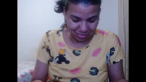 Snapshot of ariannaloovel chatting on 03-06-25, 11:20 ariannaloovel online show from 03-06-25, 11:20