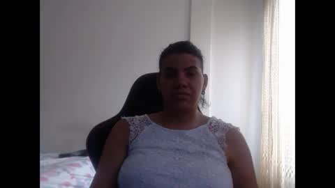 Snapshot of ariannaloovel chatting on 03-10-25, 07:07 ariannaloovel online show from 03-10-25, 07:07