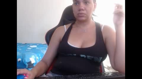 Snapshot of ariannaloovel chatting on 09-08-25, 04:50 ariannaloovel online show from 09-08-25, 04:50