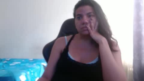 Snapshot of ariannaloovel chatting on 09-18-25, 05:15 ariannaloovel online show from 09-18-25, 05:15