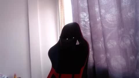 Snapshot of ariannaloovel chatting on 10-30-25, 06:30 ariannaloovel online show from 10-30-25, 06:30