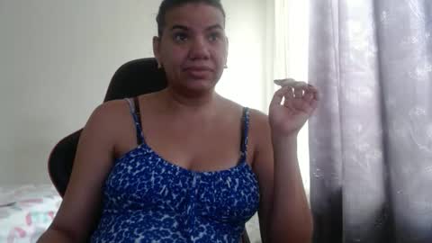 Snapshot of ariannaloovel chatting on 12-02-25, 02:45 ariannaloovel online show from 12-02-25, 02:45