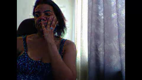 Snapshot of ariannaloovel chatting on 01-17-26, 04:00 ariannaloovel online show from 01-17-26, 04:00