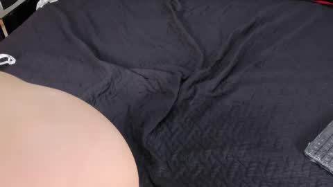 ariannarussell1 online show from 03-03-25, 04:46